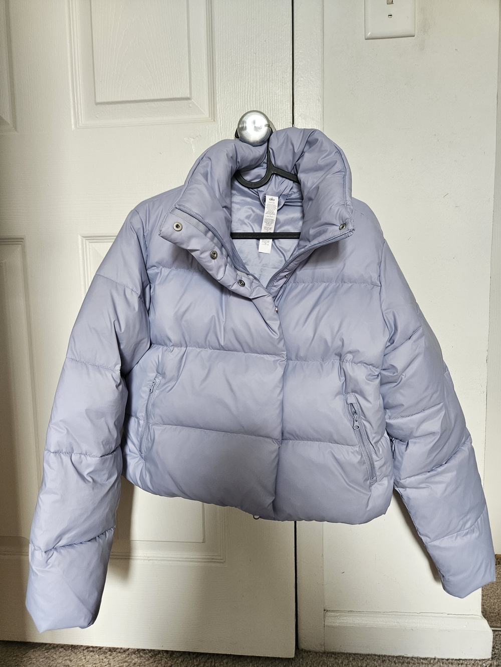 ALO Winter Frost Gold Rush Puffer Puffer